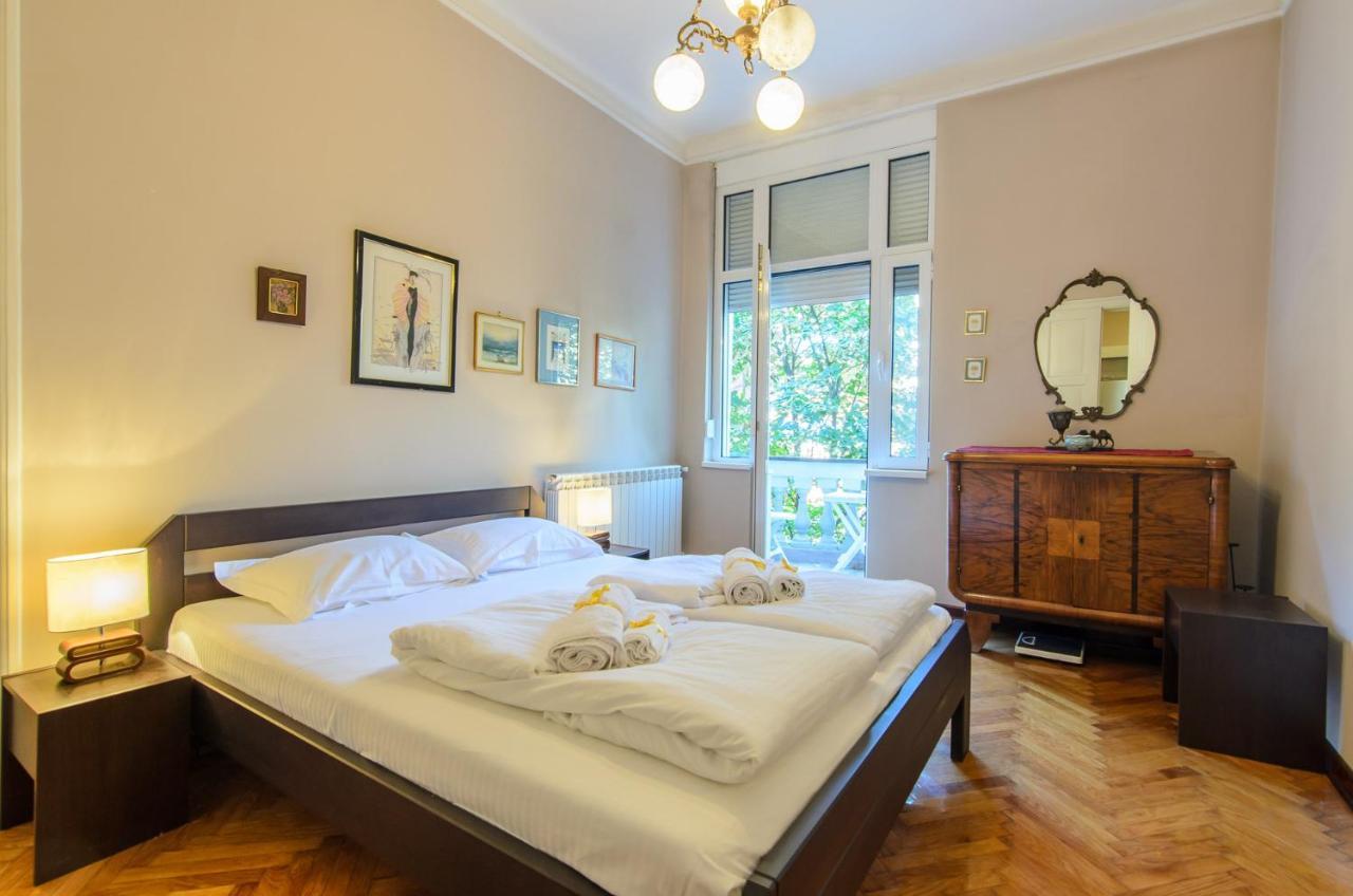 Apartment Greenview Belgrad Exteriör bild